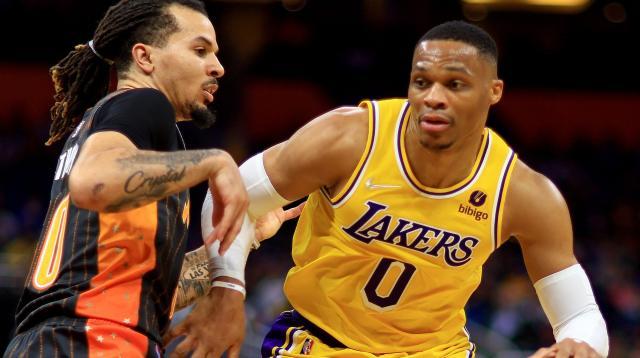 开云体育娱乐-战热火前湖人收获俩好消息：韦少冷静+浓眉伤愈